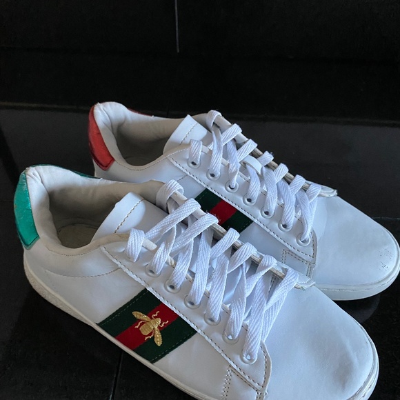 Gucci Shoes - Gucci White WOMEN'S ACE SNEAKER WITH BEE
